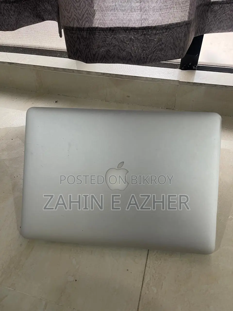 Laptop Apple MacBook Pro 2015 8GB Intel Core I5 SSD 128GB