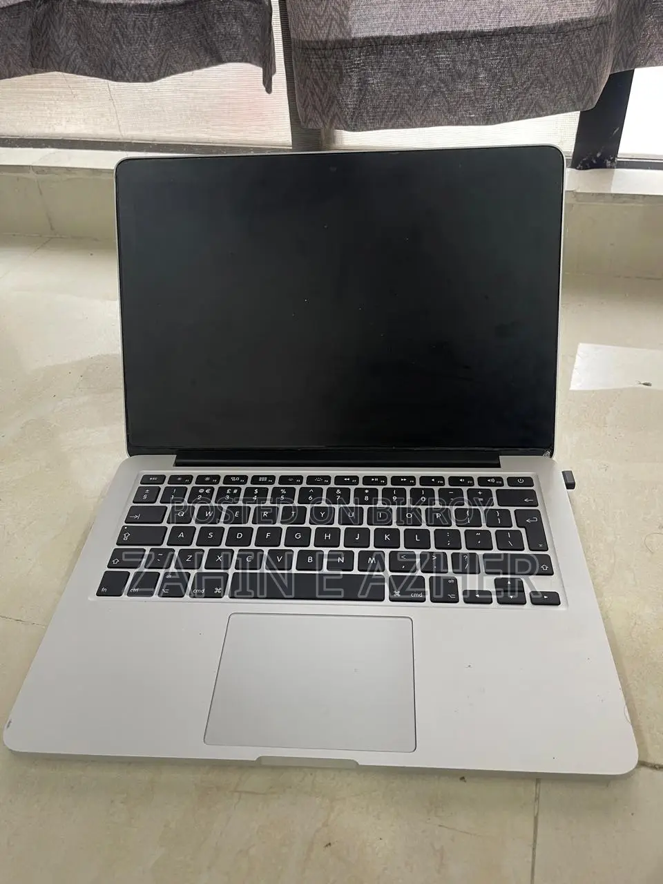 Laptop Apple MacBook Pro 2015 8GB Intel Core I5 SSD 128GB