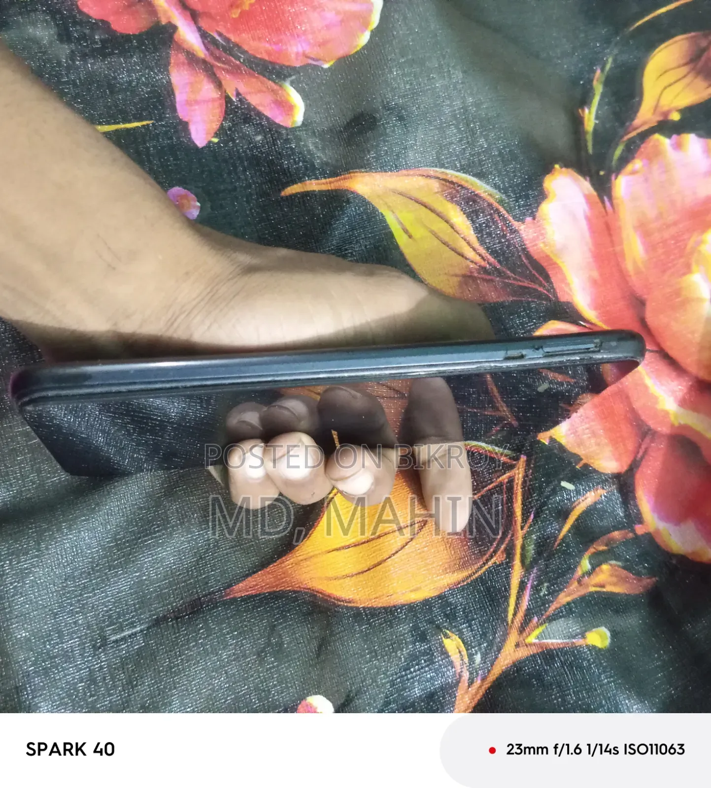 Realme Black
