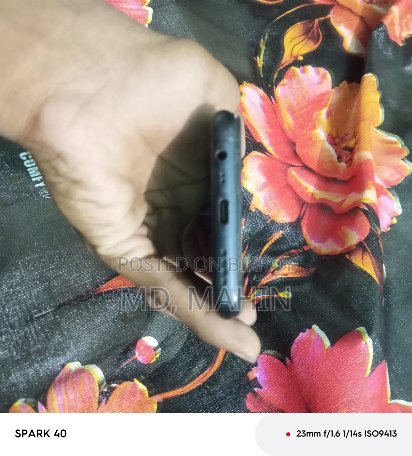 Realme Black