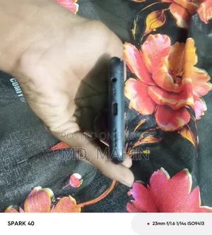 Realme Black