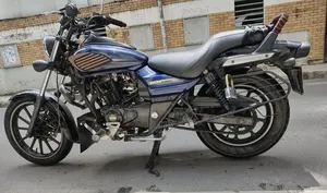 বাজাজ অ্যাভেঞ্জার ১৫০ স্ট্রিট ২০১৮ ব্লু