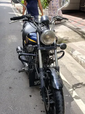 বাজাজ অ্যাভেঞ্জার ১৫০ স্ট্রিট ২০১৮ ব্লু