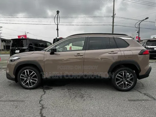 New Toyota Corolla Cross 2026 Beige