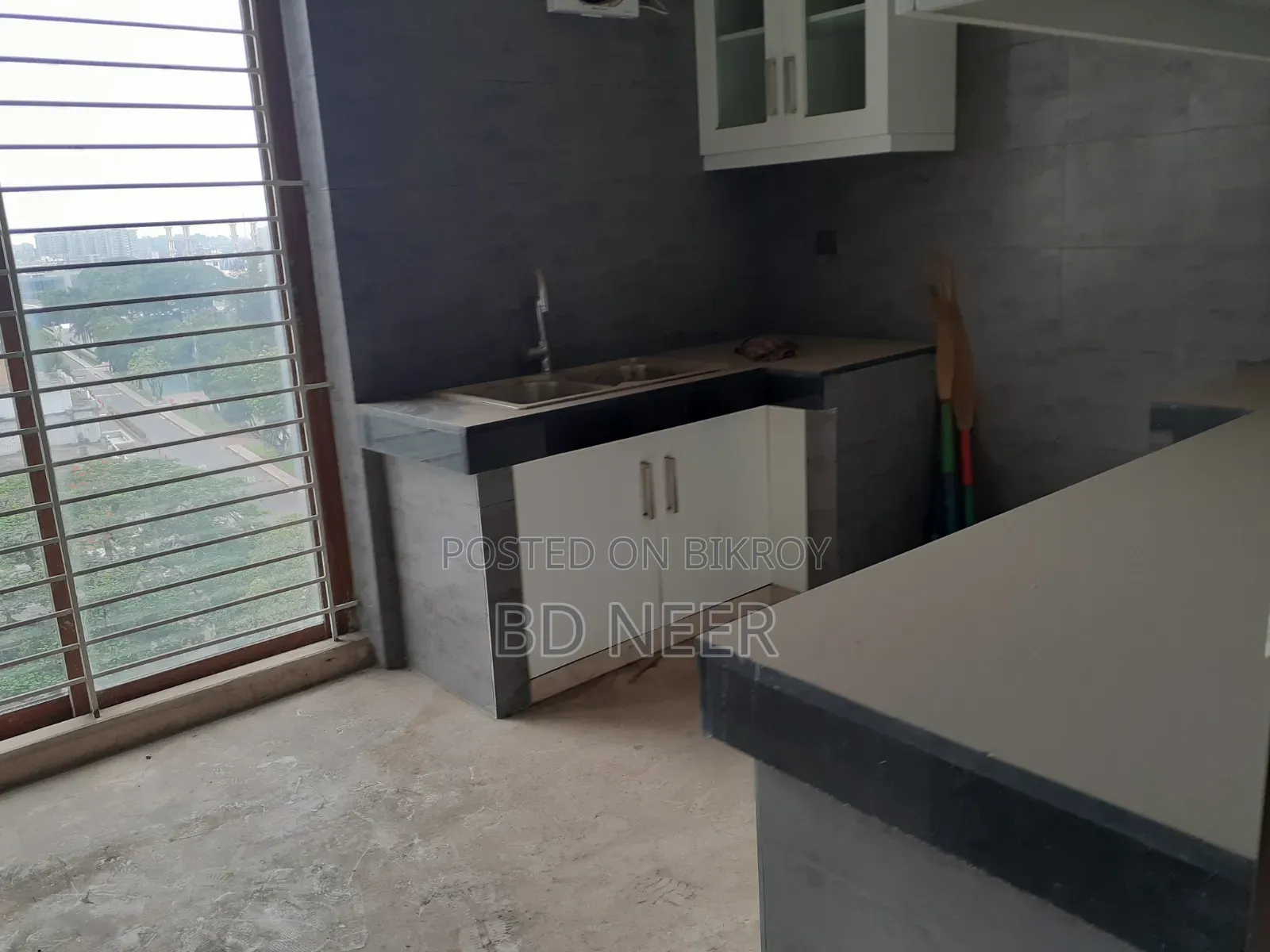 4 Bedroom Apartment in Gulshan for Rent