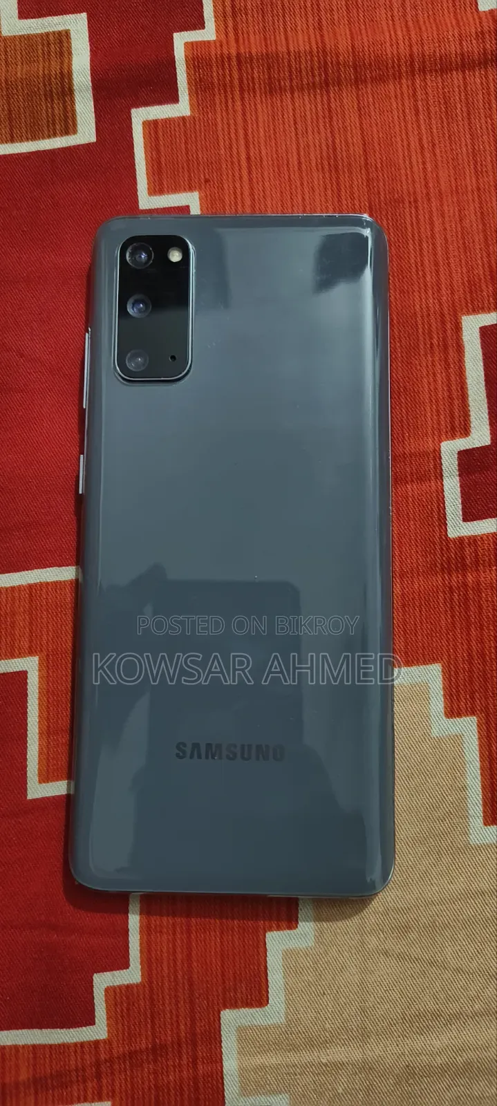 Samsung Galaxy S20 128 GB Black
