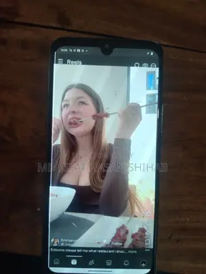 Vivo V23 128 GB Orange