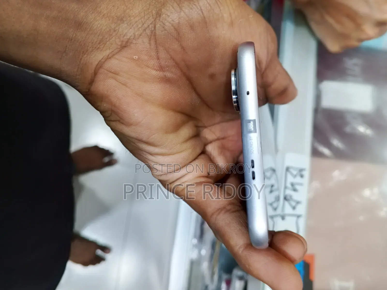 Infinix Hot 60 Pro+ 256 GB Silver