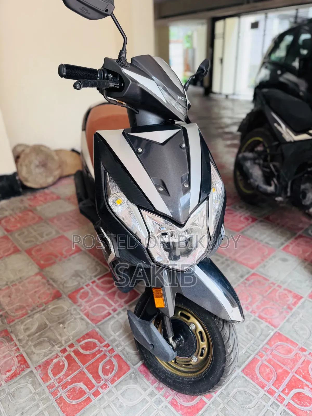 Honda Dio 2024 Gray