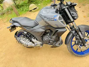 Yamaha FZS V3 2023 Gray