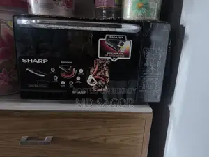 Sharp R208dnk Microwave Oven