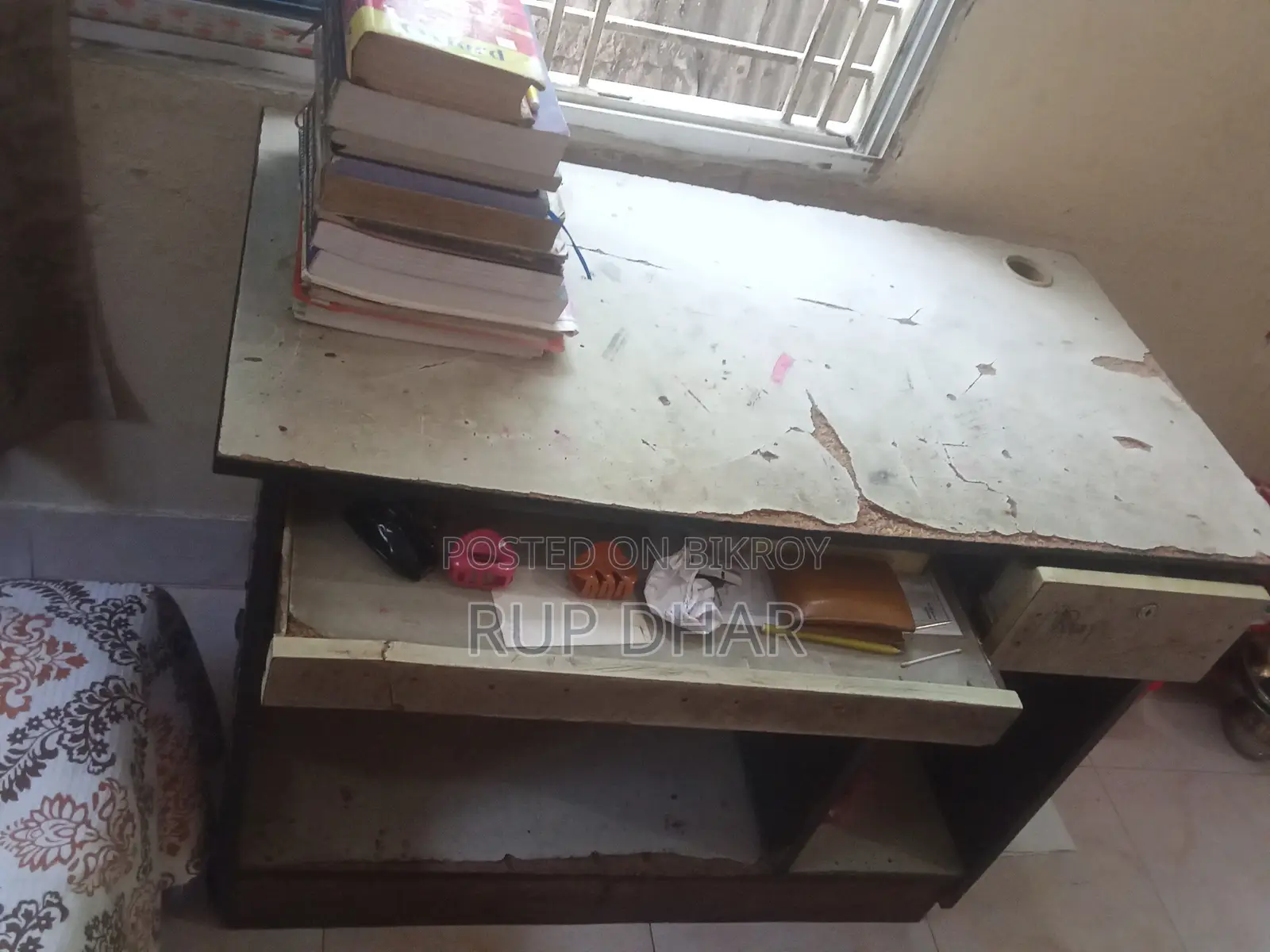 Reading Table/Study Table/Computer Table