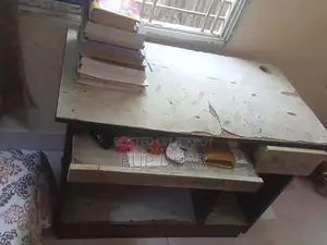 Reading Table/Study Table/Computer Table
