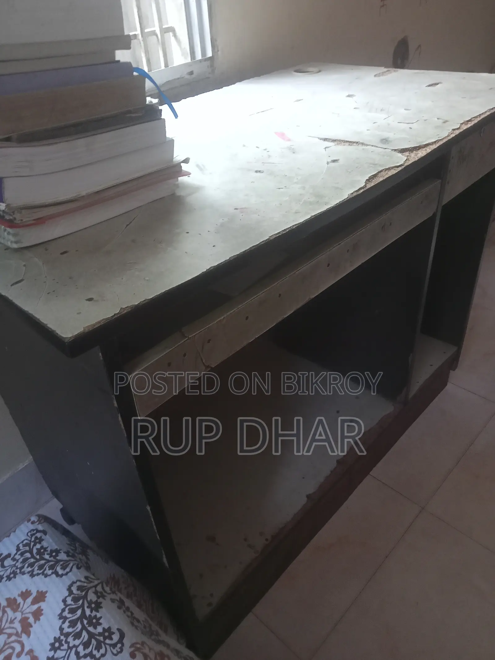 Reading Table/Study Table/Computer Table