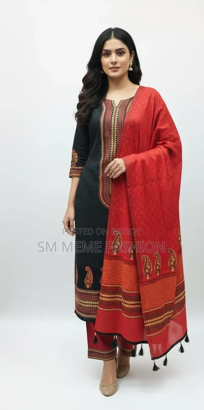 আনস্টিচ থ্রি পিস