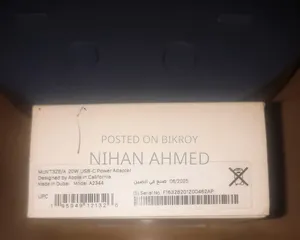 New Apple Unboxing 20W Adapter