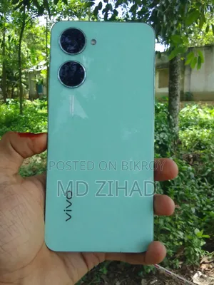 Vivo Y03t 64 GB