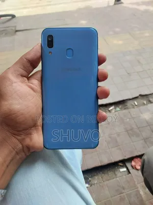 Samsung Galaxy A30 64 GB Blue