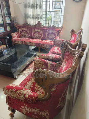 Gorgeous Teak Wood Sofa Set