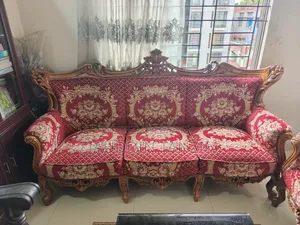 Gorgeous Teak Wood Sofa Set
