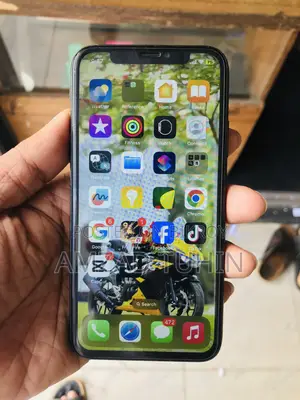 Apple iPhone X 64 GB Black