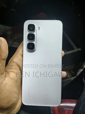 ইনফিনিক্স হট ৬০আই ১২৮ জিবি হোয়াইট