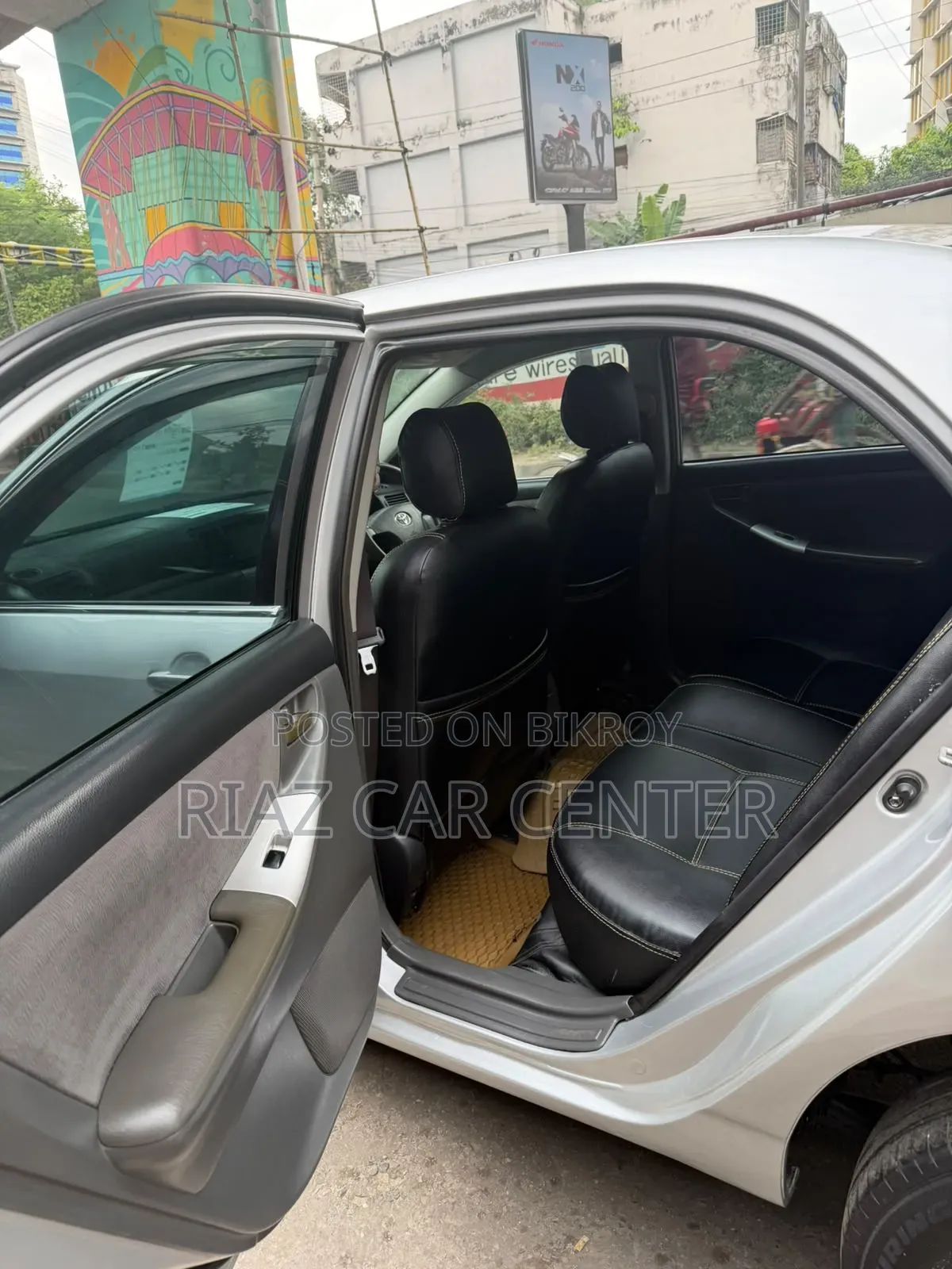 Toyota Corolla 2004 Silver