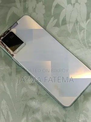 Vivo Y21 64 GB White