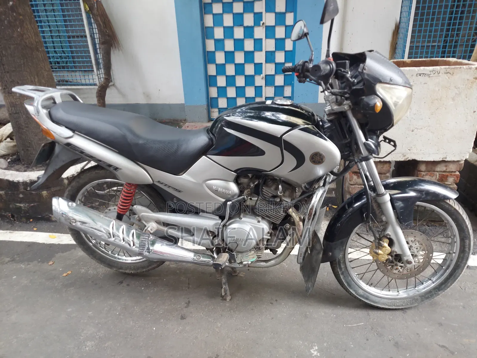 Yamaha 2006 Silver