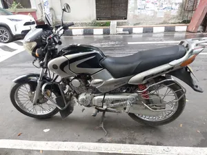Yamaha 2006 Silver