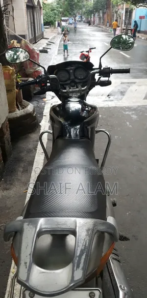 Yamaha 2006 Silver