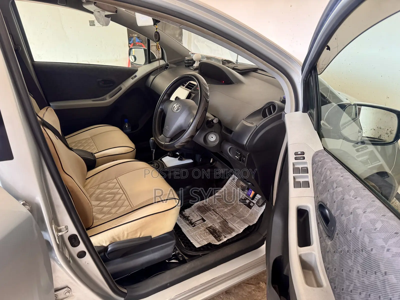 Toyota Vitz 1.0 Front Wheel Drive 5-door 2008 Silver