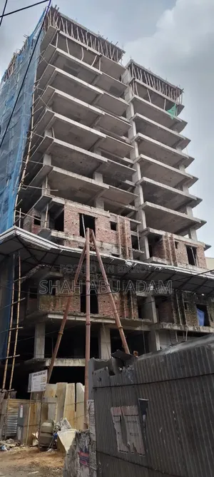 4bdrm Apartment in The Emperium Eskaton for sale