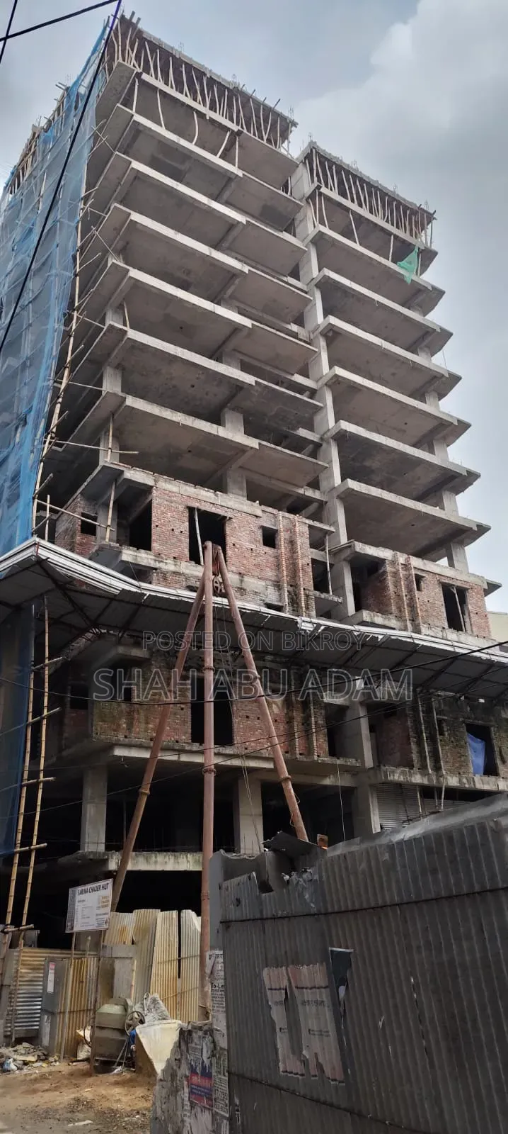 4bdrm Apartment in The Emperium Eskaton for sale