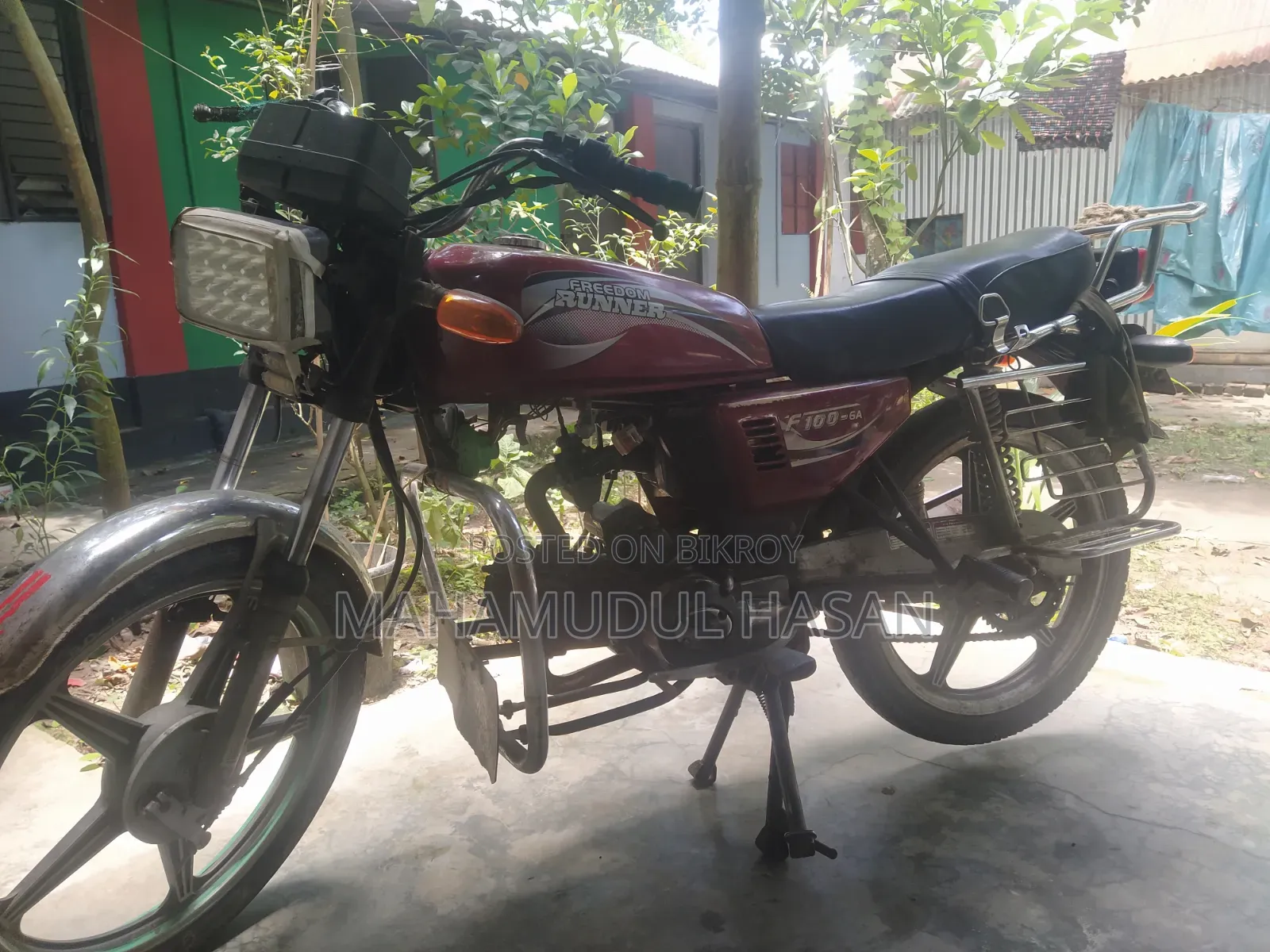 রানার এফ১০০ - ৬এ ২০১৪ রেড