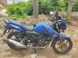 TVS Apache RTR 160 2V 2017 Blue