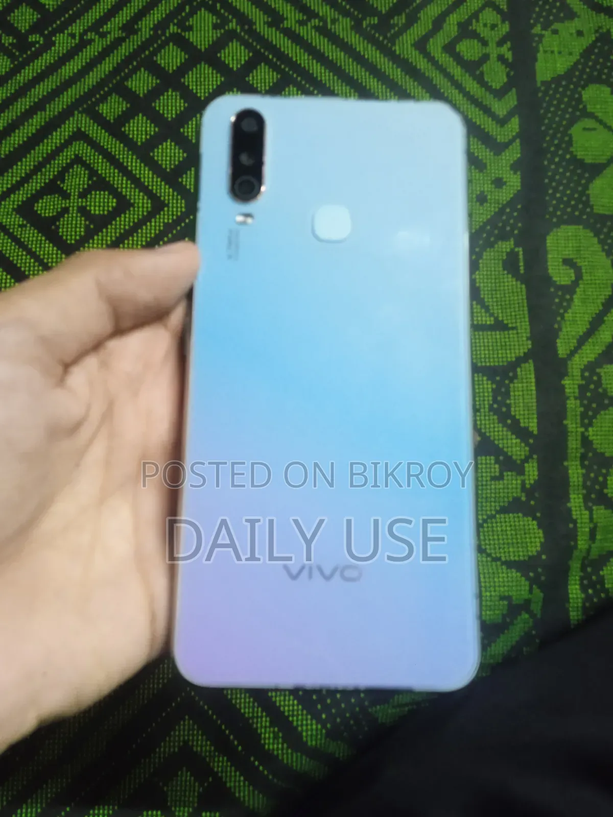 Vivo Y17 256 GB Silver