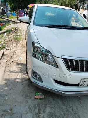 Toyota Premio 2012 Orange