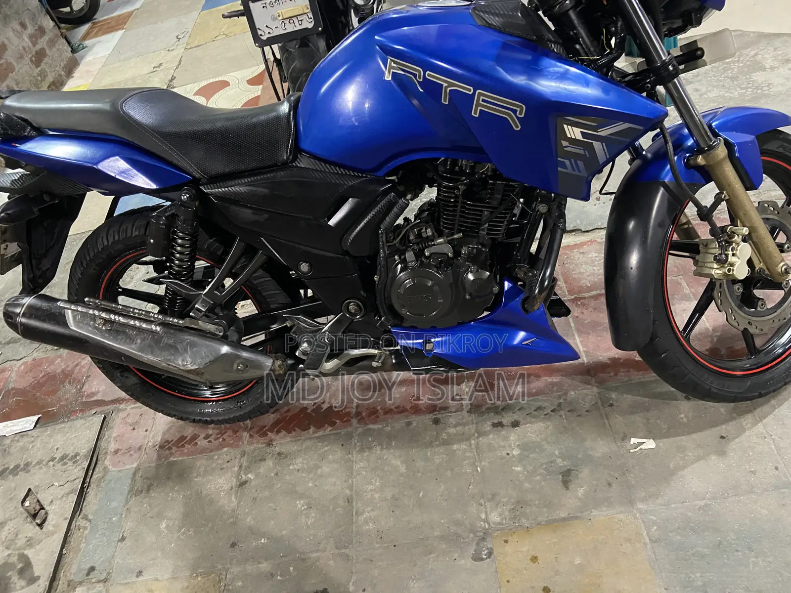 TVS Apache RTR 160 2V 2017 Blue