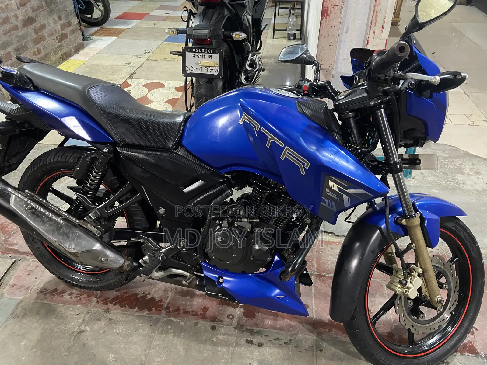 TVS Apache RTR 160 2V 2017 Blue