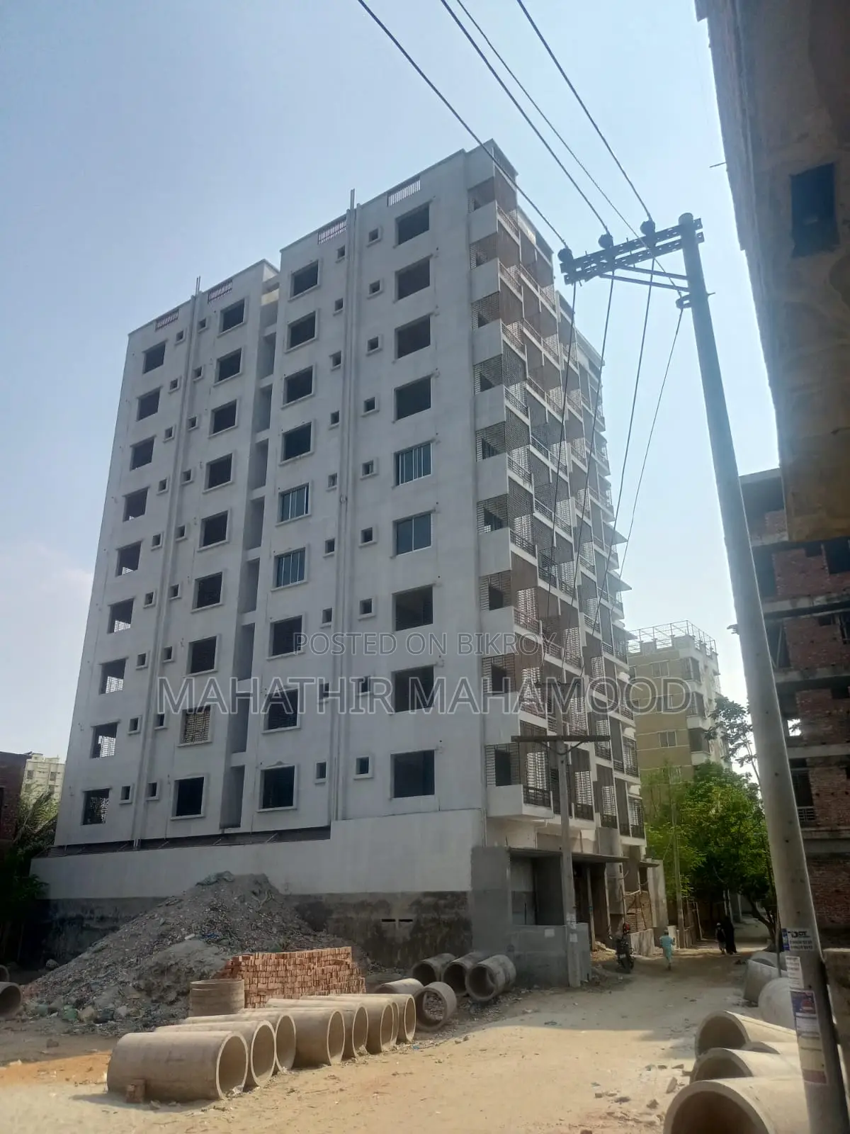 বসিলায় ৩ বেডরুমের ফ্ল্যাট বিক্রয় হবে