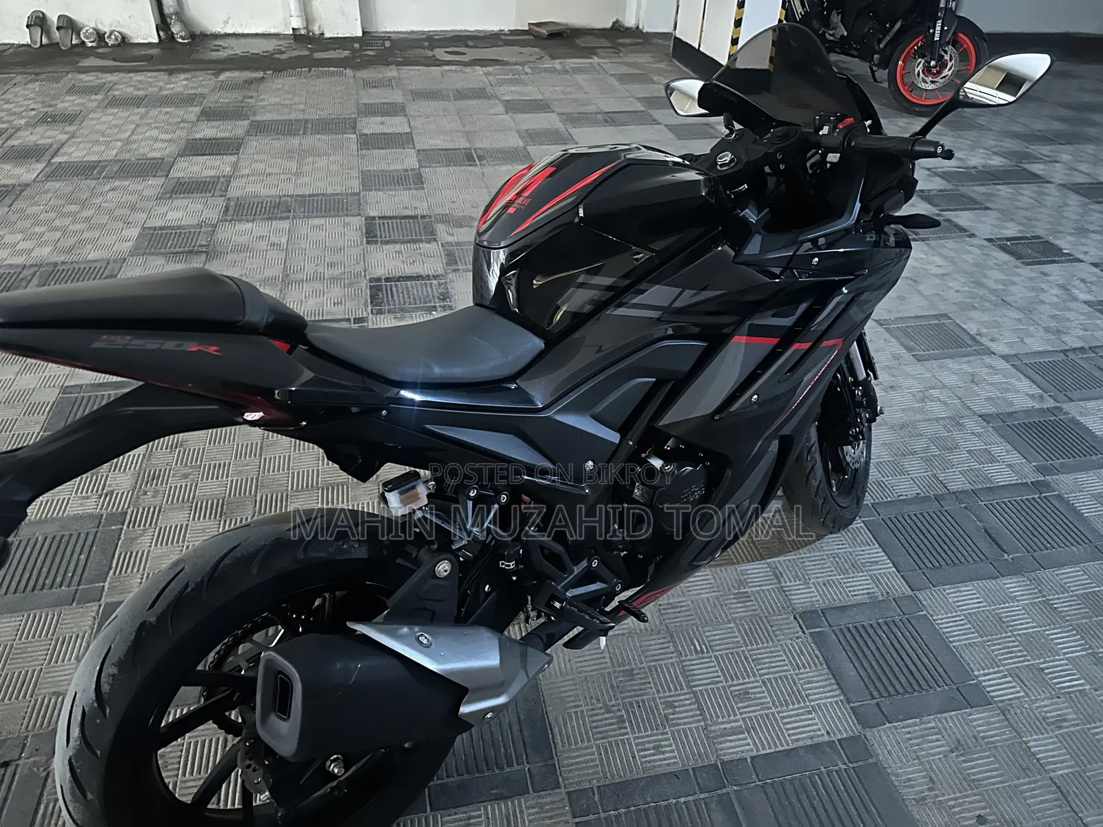 GPX Demon GR200R 2025 Black