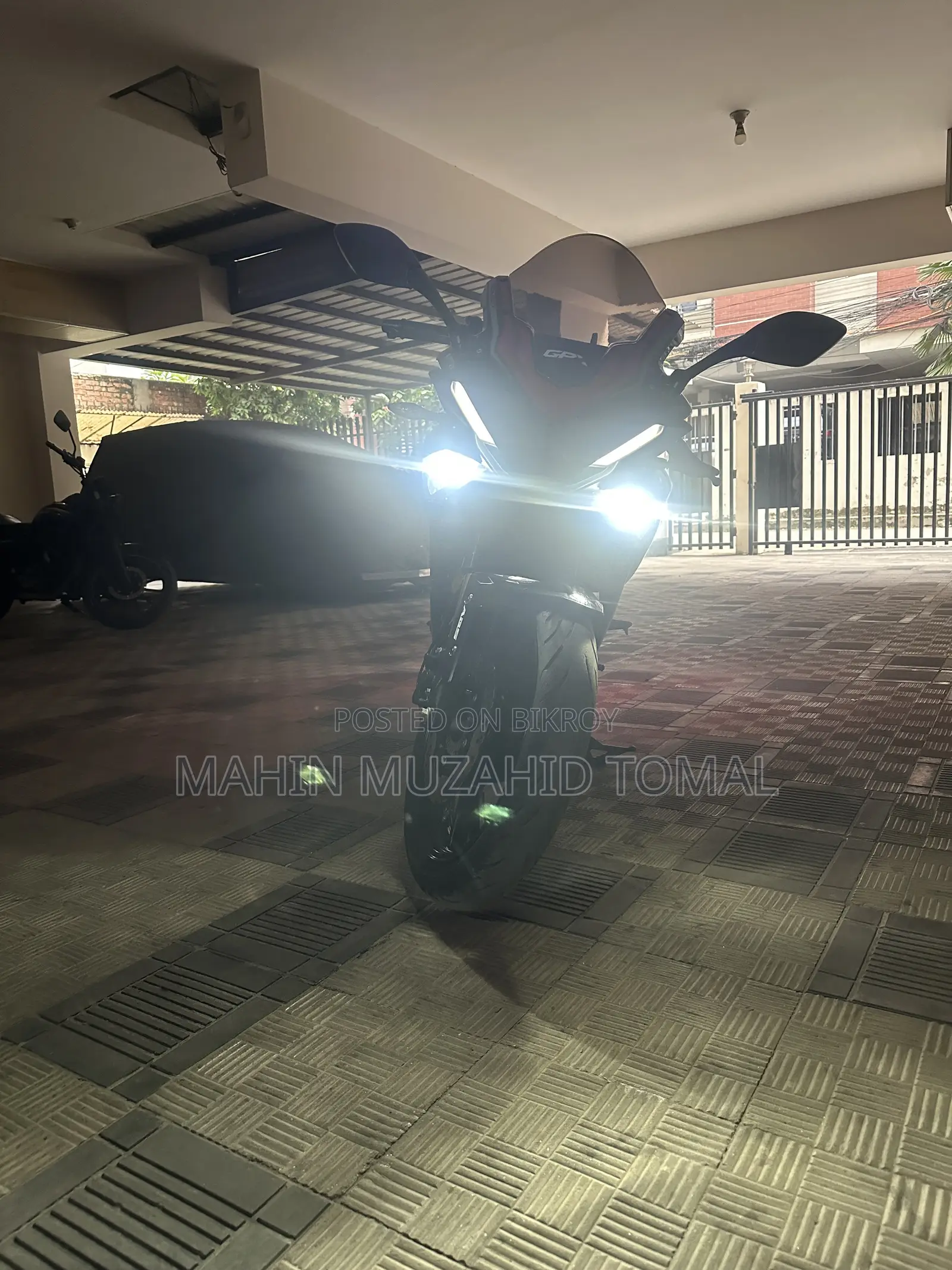 GPX Demon GR200R 2025 Black