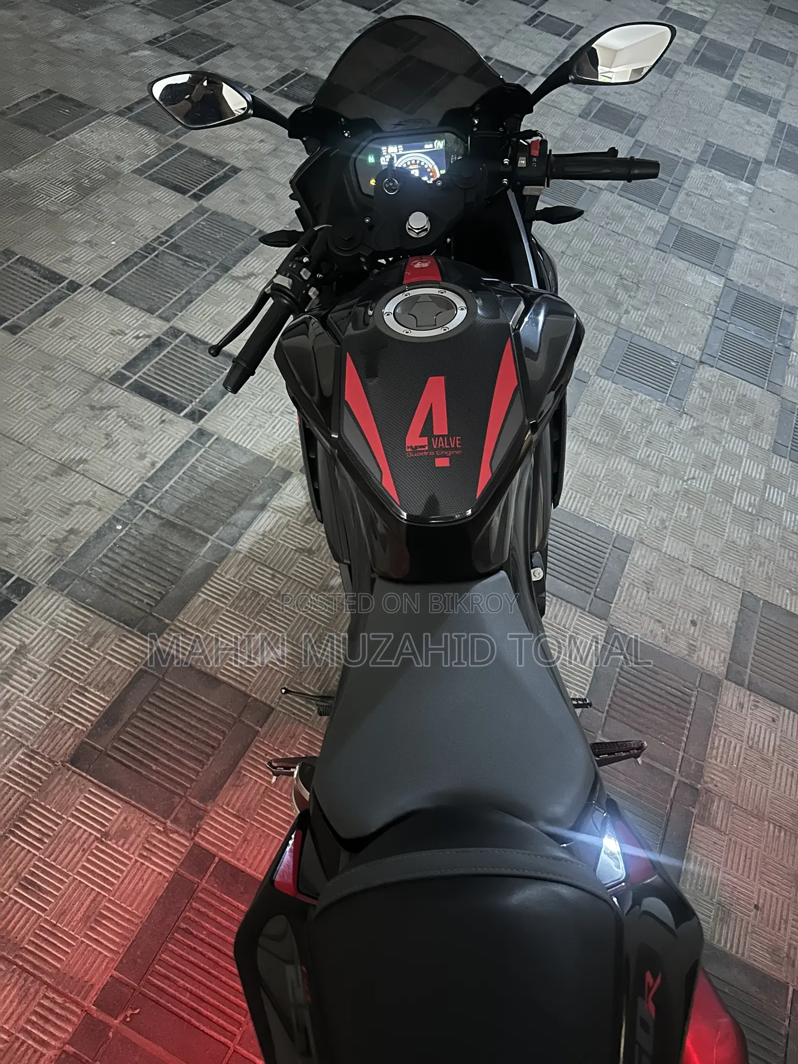 GPX Demon GR200R 2025 Black