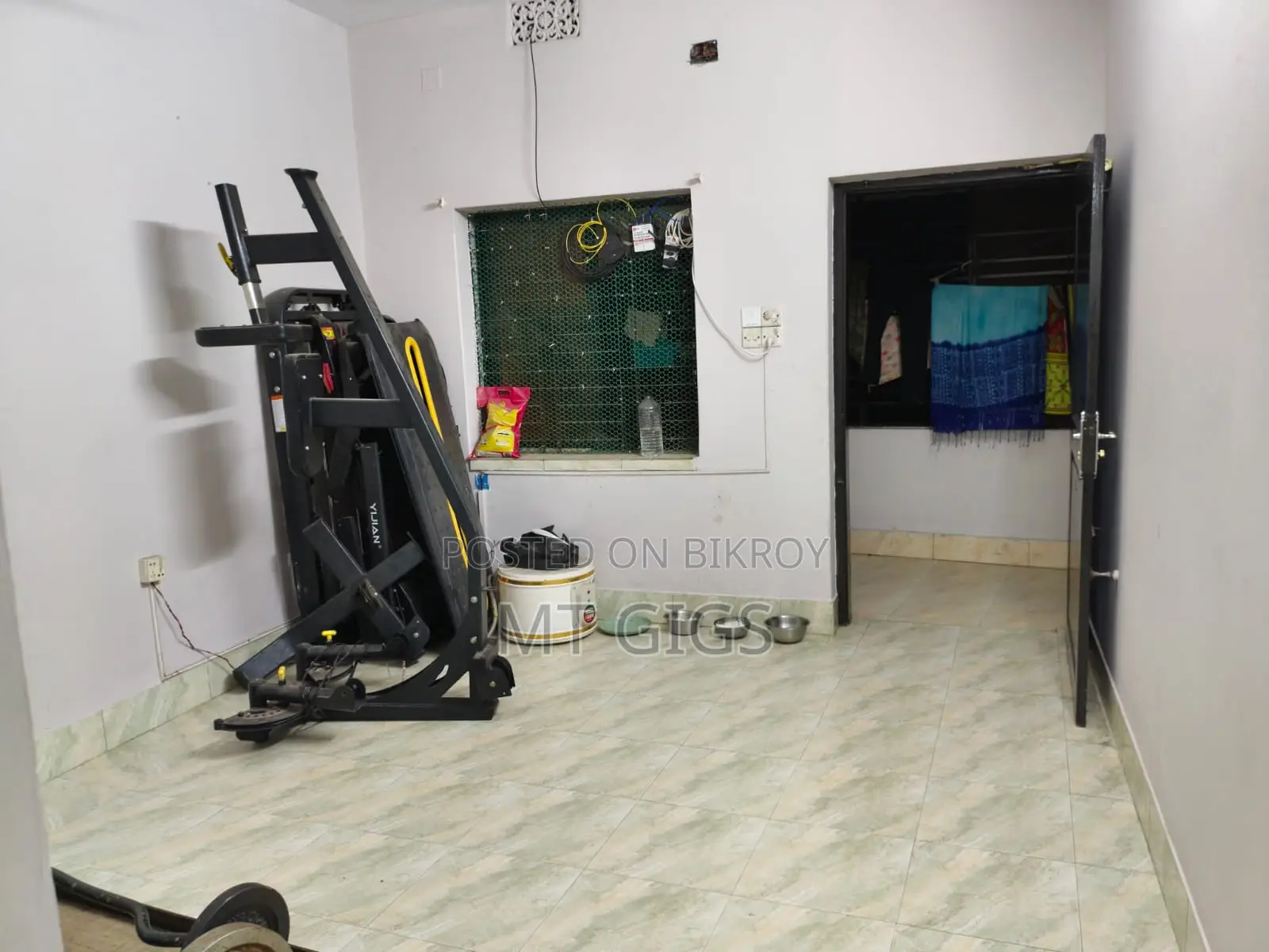 খিলগাঁওয়ে ৪ বেডরুমের অ্যাপার্টমেন্ট বিক্রির জন্য