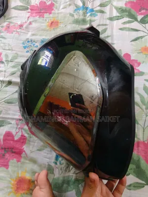 ভেগা হেলমেট