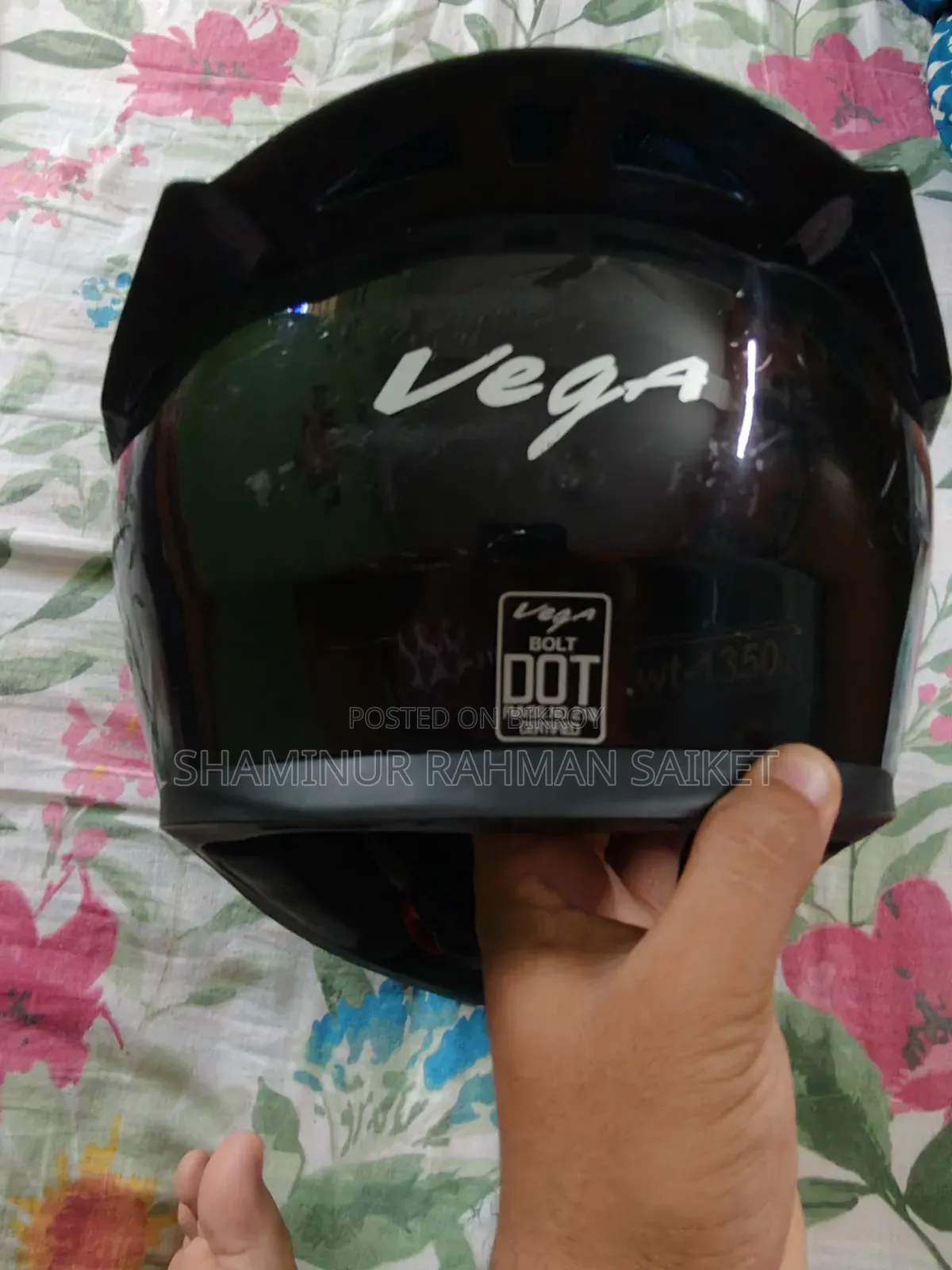 ভেগা হেলমেট