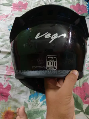 ভেগা হেলমেট