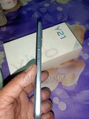 Vivo Y21 64 GB Blue