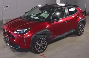 Toyota Yaris Cross 1.5 Hybrid FWD 2021 Red